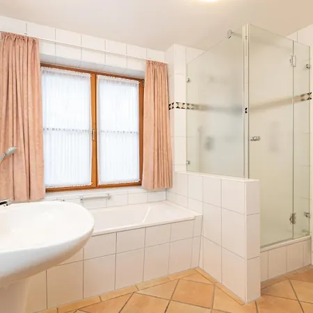 Appartement Haus Lupfer *